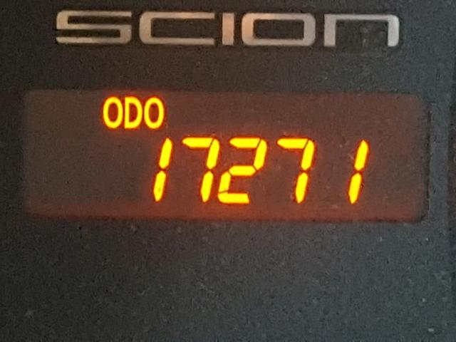 JTKJF5C76F3092675 - 2015 TOYOTA SCION TC შავი ფოტო 8