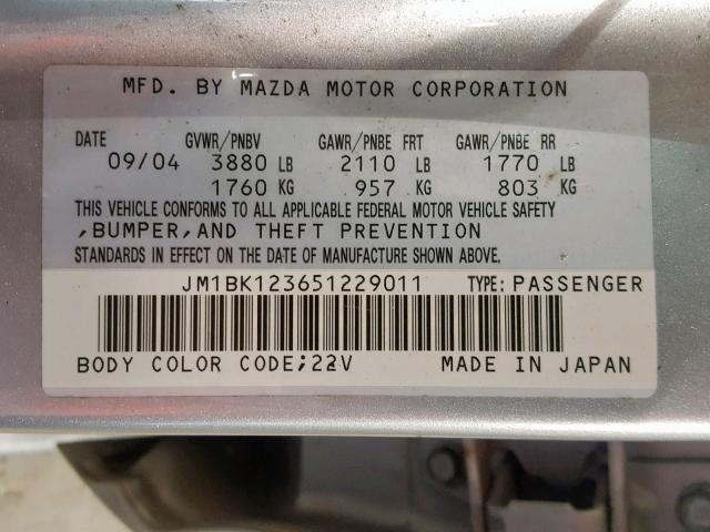 JM1BK123651229011 - 2005 MAZDA 3 S SILVER photo 10