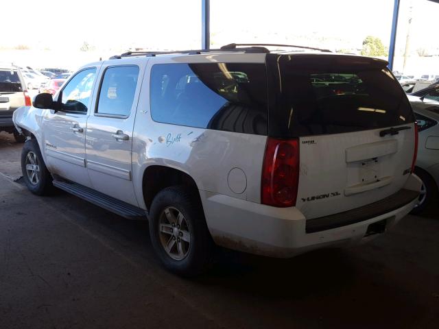 1GKS2KE70DR211290 - 2013 GMC YUKON XL K WHITE photo 3