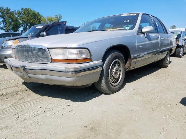 1G4BT5376NR444701 - 1992 BUICK ROADMASTER SILVER photo 2