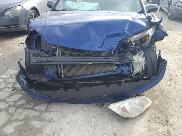 1HGEM22104L038572 - 2004 HONDA CIVIC DX V BLUE photo 9