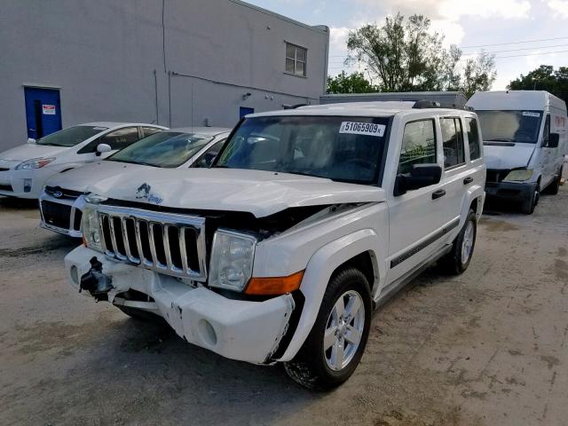 1J8HH48N56C215571 - 2006 JEEP COMMANDER WHITE photo 2