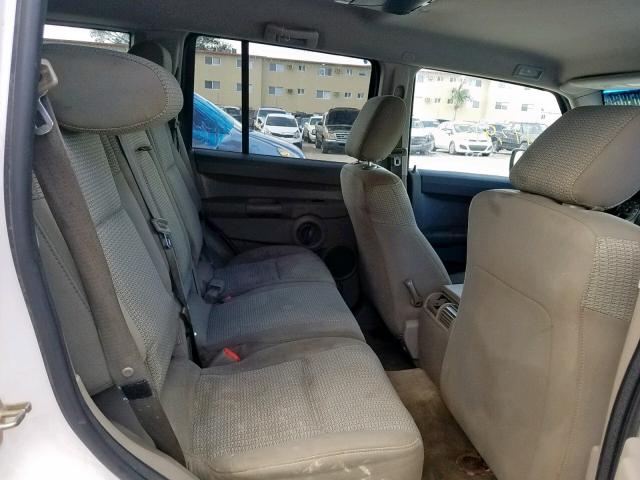 1J8HH48N56C215571 - 2006 JEEP COMMANDER WHITE photo 6
