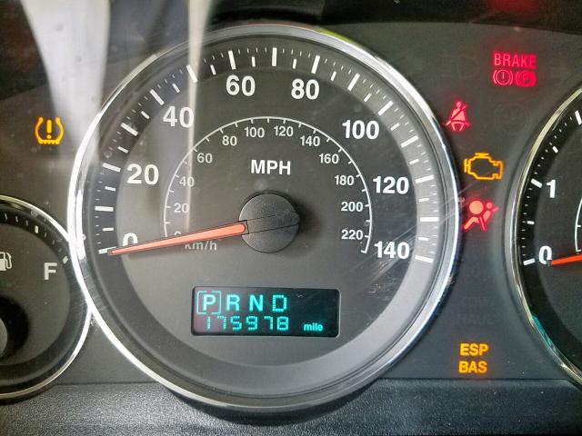 1J8HH48N56C215571 - 2006 JEEP COMMANDER WHITE photo 8