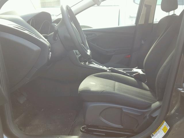 1FADP3E27GL241366 - 2016 FORD FOCUS S GRAY photo 5
