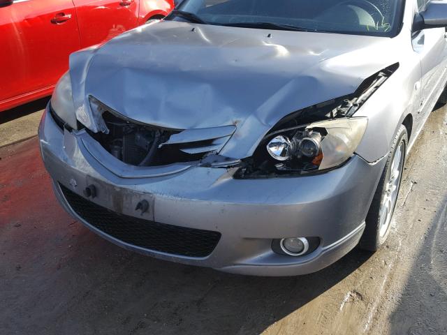 JM1BK343341177537 - 2004 MAZDA 3 HATCHBAC SILVER photo 9