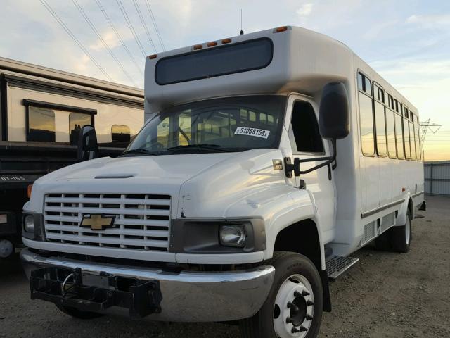 1GBG5V1G89F406227 - 2009 CHEVROLET C5500 C5V0 WHITE photo 2