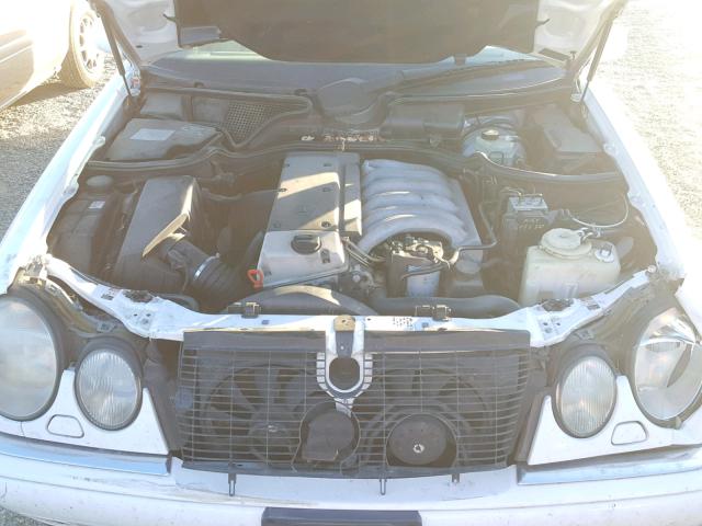 WDBJF25F9WA499507 - 1998 MERCEDES-BENZ E 300TD WHITE photo 7