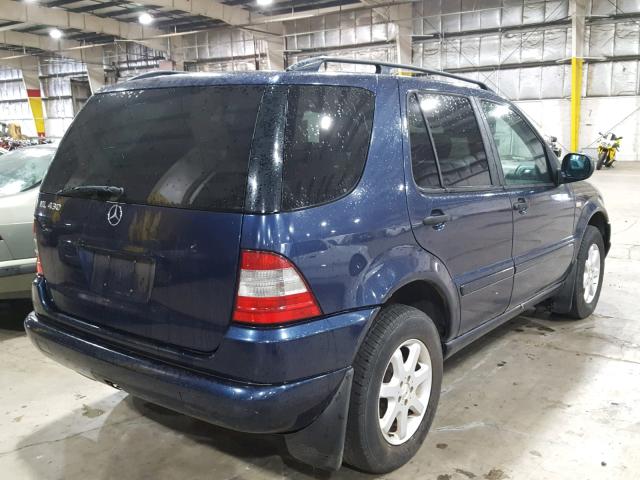 4JGAB72E1XA099279 - 1999 MERCEDES-BENZ ML 430 BLUE photo 4