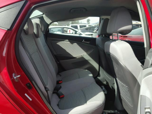 KMHCT4AEXHU349575 - 2017 HYUNDAI ACCENT SE RED photo 6