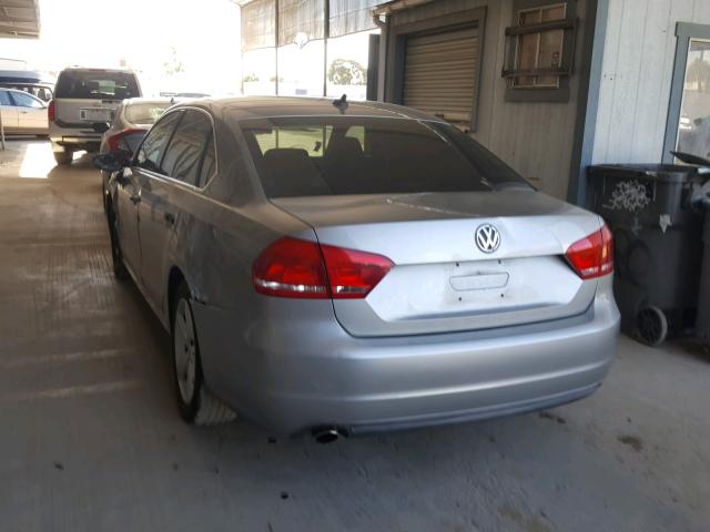 1VWBP7A30CC010355 - 2012 VOLKSWAGEN PASSAT SE SILVER photo 3