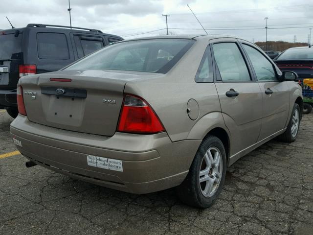 1FAFP34N95W175435 - 2005 FORD FOCUS ZX4 BROWN photo 4