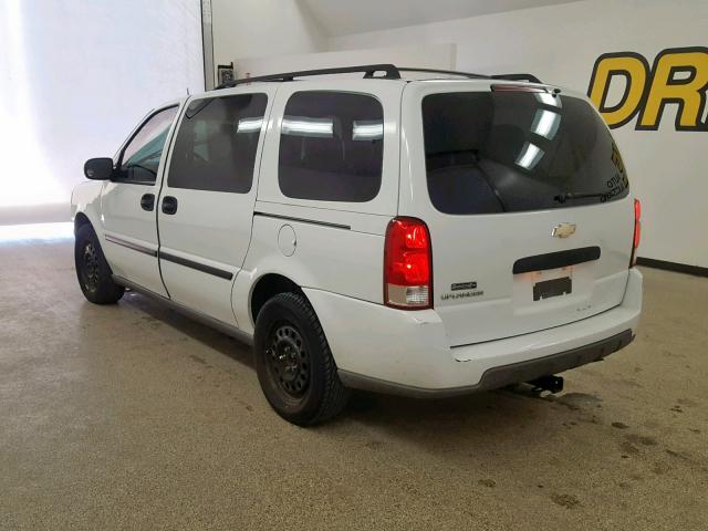 1GNDV03L75D305091 - 2005 CHEVROLET UPLANDER WHITE photo 3