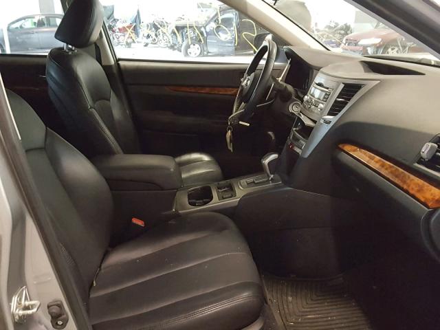 4S4BRDJC0A2370428 - 2010 SUBARU OUTBACK 3. GRAY photo 5