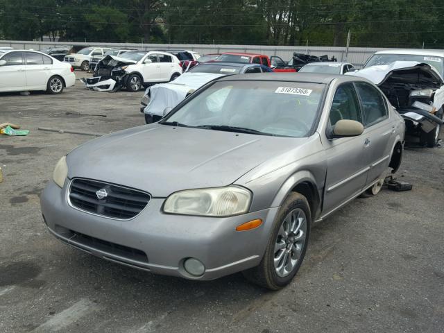 JN1CA31D31T610426 - 2001 NISSAN MAXIMA SE SILVER photo 2