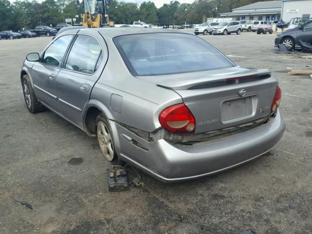 JN1CA31D31T610426 - 2001 NISSAN MAXIMA SE SILVER photo 3