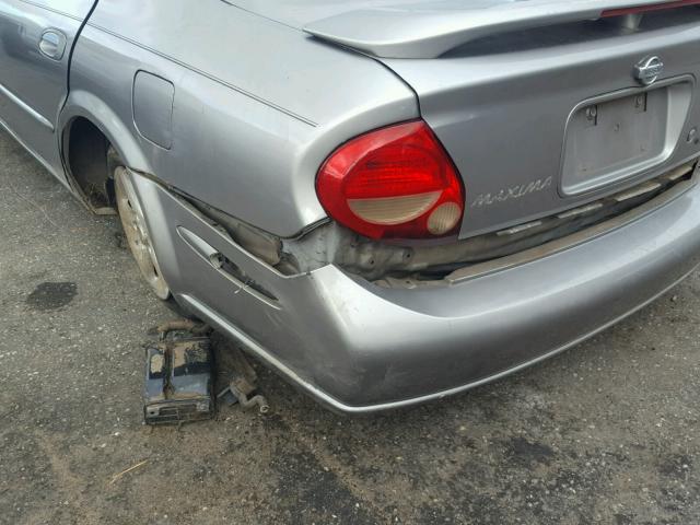 JN1CA31D31T610426 - 2001 NISSAN MAXIMA SE SILVER photo 9