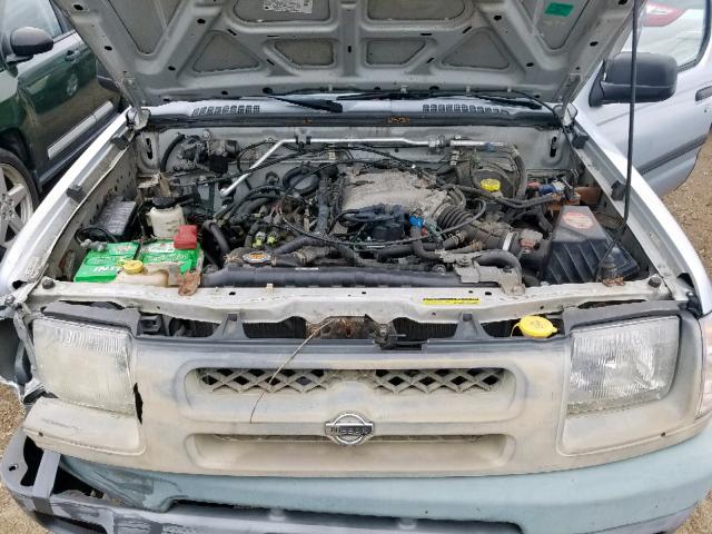 5N1ED28Y61C526144 - 2001 NISSAN XTERRA XE SILVER photo 7