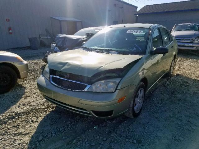 1FAFP34N97W180864 - 2007 FORD FOCUS ZX4 GREEN photo 2