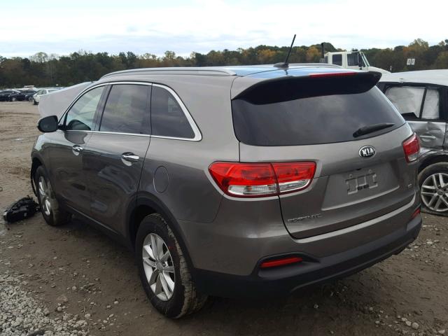 5XYPG4A32GG121935 - 2016 KIA SORENTO LX GRAY photo 3