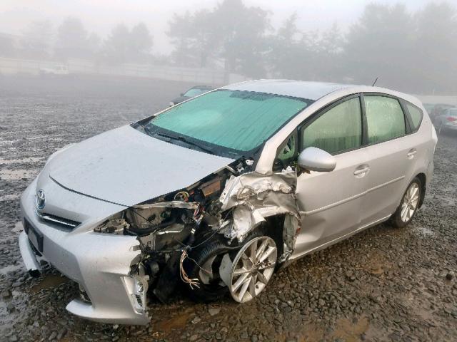 JTDZN3EU3D3268972 - 2013 TOYOTA PRIUS V SILVER photo 2