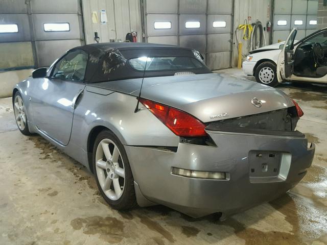 JN1AZ36A84T010620 - 2004 NISSAN 350Z ROADS GRAY photo 3