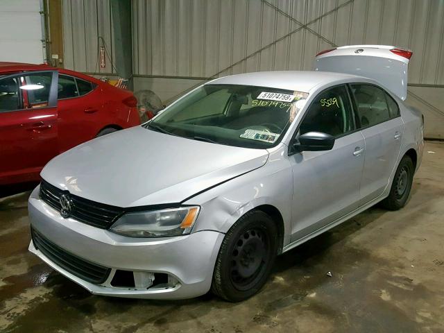 3VW2K7AJ2BM016684 - 2011 VOLKSWAGEN JETTA BASE Արծաթագույն լուսանկար 2