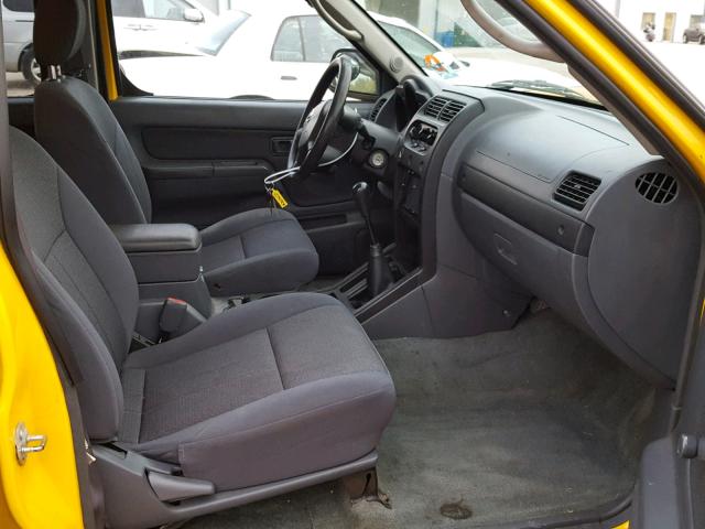 1N6ED27TX2C357688 - 2002 NISSAN FRONTIER C YELLOW photo 5