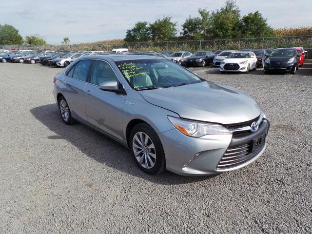 4T1BD1FK0FU164907 - 2015 TOYOTA CAMRY HYBR SILVER photo 1