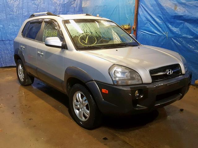 KM8JN72D68U866381 - 2008 HYUNDAI TUCSON SE SILVER photo 1