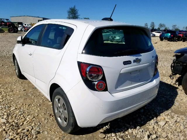 1G1JA6SH7G4174182 - 2016 CHEVROLET SONIC LS WHITE photo 3