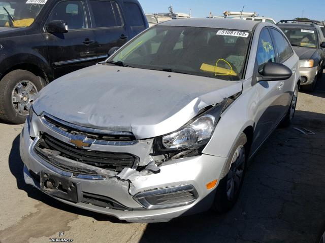 1G1PA5SG5F7250121 - 2015 CHEVROLET CRUZE LS SILVER photo 2