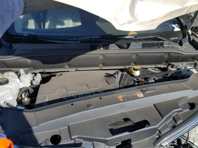 2LMPJ6LR5JBL25414 - 2018 LINCOLN MKX RESERV CREAM photo 7