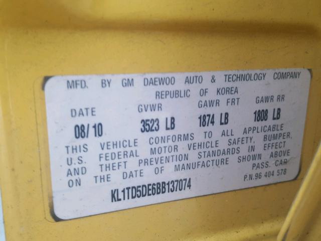 KL1TD5DE6BB137074 - 2011 CHEVROLET AVEO LS YELLOW photo 10