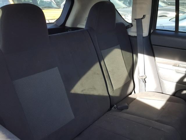 1C4NJDBB9ED815760 - 2014 JEEP COMPASS SP 银色 照片 6