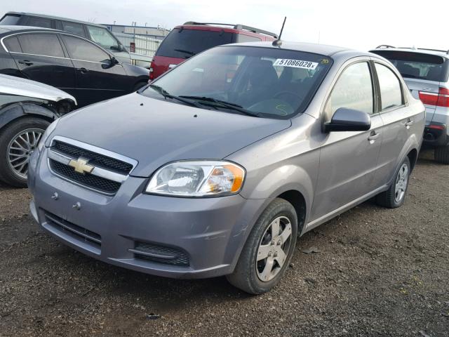 KL1TD5DE9BB136887 - 2011 CHEVROLET AVEO LS GRAY photo 2