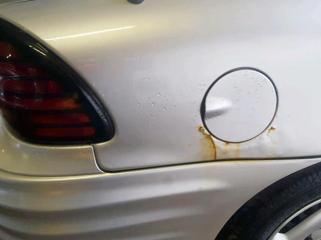 1G2NF52F92C133316 - 2002 PONTIAC GRAND AM S SILVER photo 9