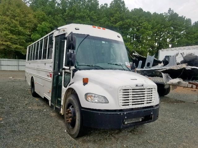 4UZABRDT5DCBX3135 - 2013 FREIGHTLINER CHASSIS B2 WHITE photo 1