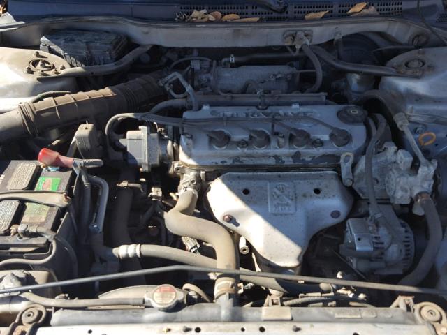 1HGCF86692A155442 - 2002 HONDA ACCORD VAL SILVER photo 7