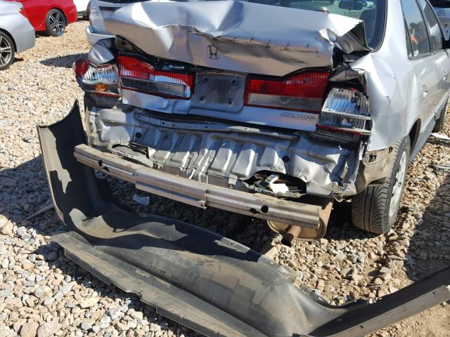 1HGCF86692A155442 - 2002 HONDA ACCORD VAL SILVER photo 9