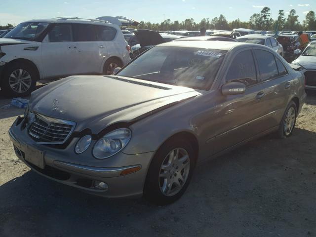 WDBUF65J74A436055 - 2004 MERCEDES-BENZ E 320 SILVER photo 2