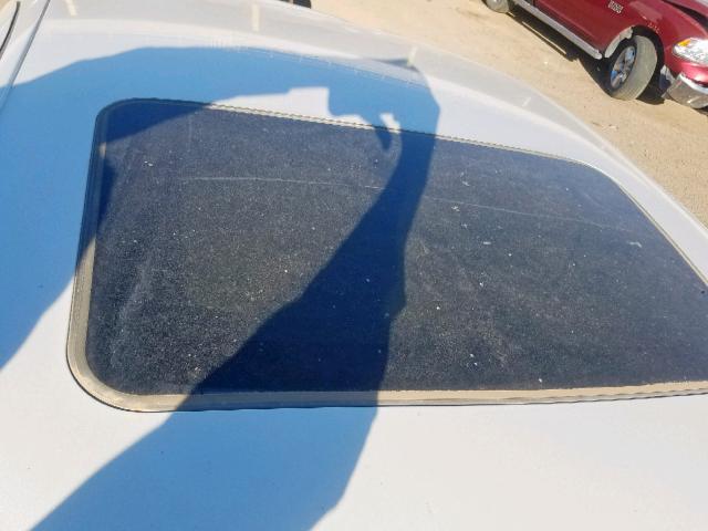 1LNHM87A95Y671322 - 2005 LINCOLN LS 白色 照片 9