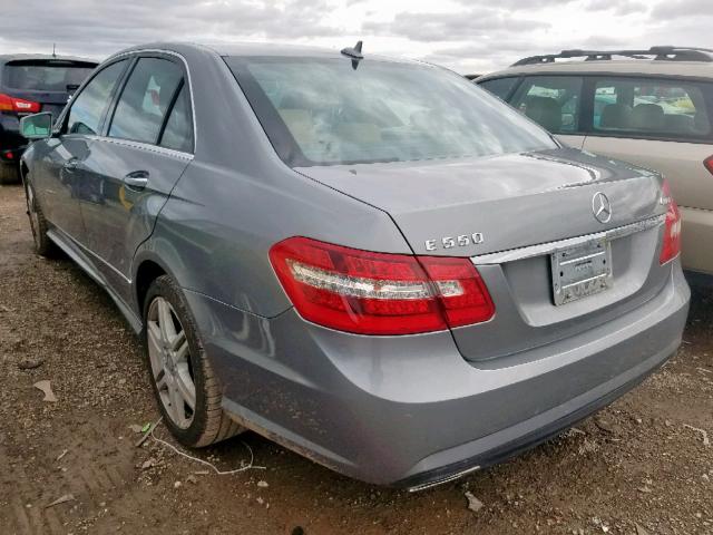 WDDHF9AB5AA226591 - 2010 MERCEDES-BENZ E 550 4MAT GRAY photo 3