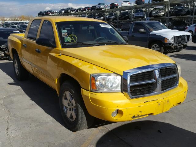 1D7HW48J26S544573 - 2006 DODGE DAKOTA QUA YELLOW photo 1