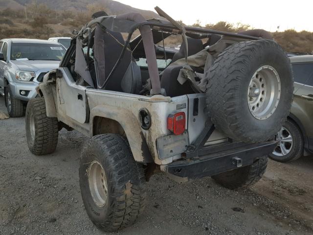 1J4FA69S96P784560 - 2006 JEEP WRANGLER / SILVER photo 3