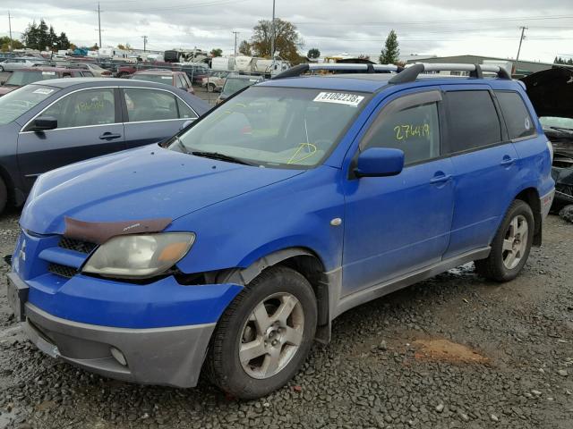 JA4LZ41G33U066619 - 2003 MITSUBISHI OUTLANDER BLUE photo 2