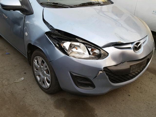 JM1DE1KZ9D0162087 - 2013 MAZDA MAZDA2 BLUE photo 9