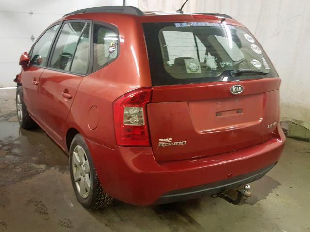 KNAFG526987205482 - 2008 KIA RONDO LX RED photo 3