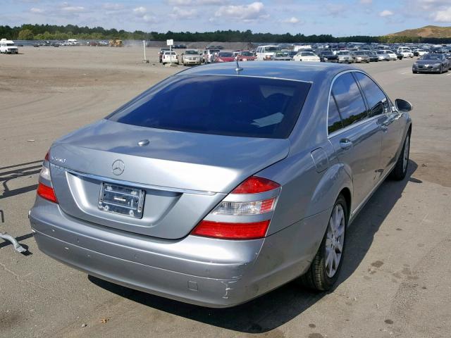 WDDNG71X27A067361 - 2007 MERCEDES-BENZ S 550 GRAY photo 4