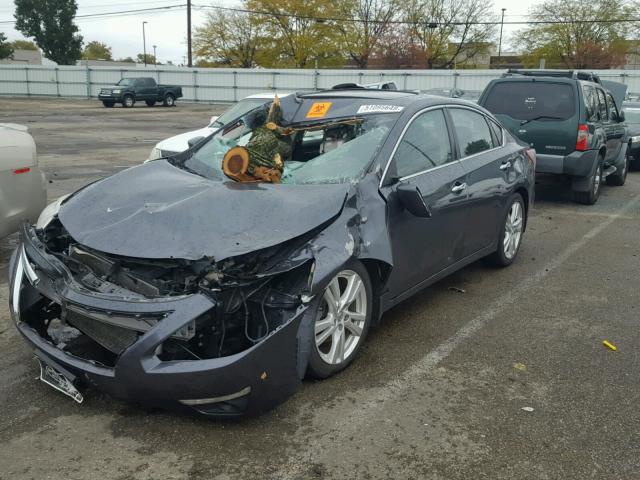 1N4BL3APXDN533047 - 2013 NISSAN ALTIMA 3.5 GRAY photo 2